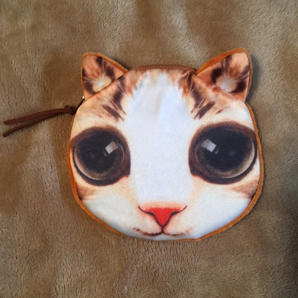 Cat face big eye zippered change purse